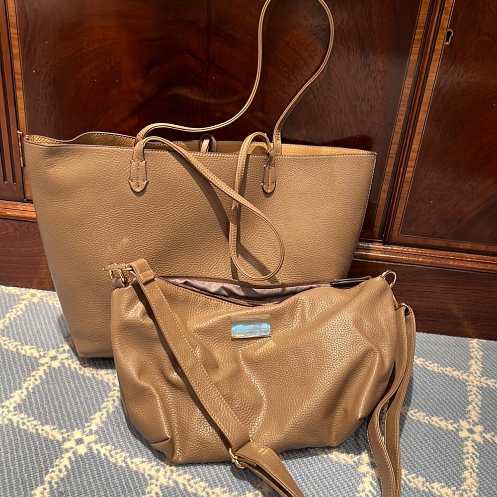 Tote and Shoulder Bag Set. Remi & Reid.